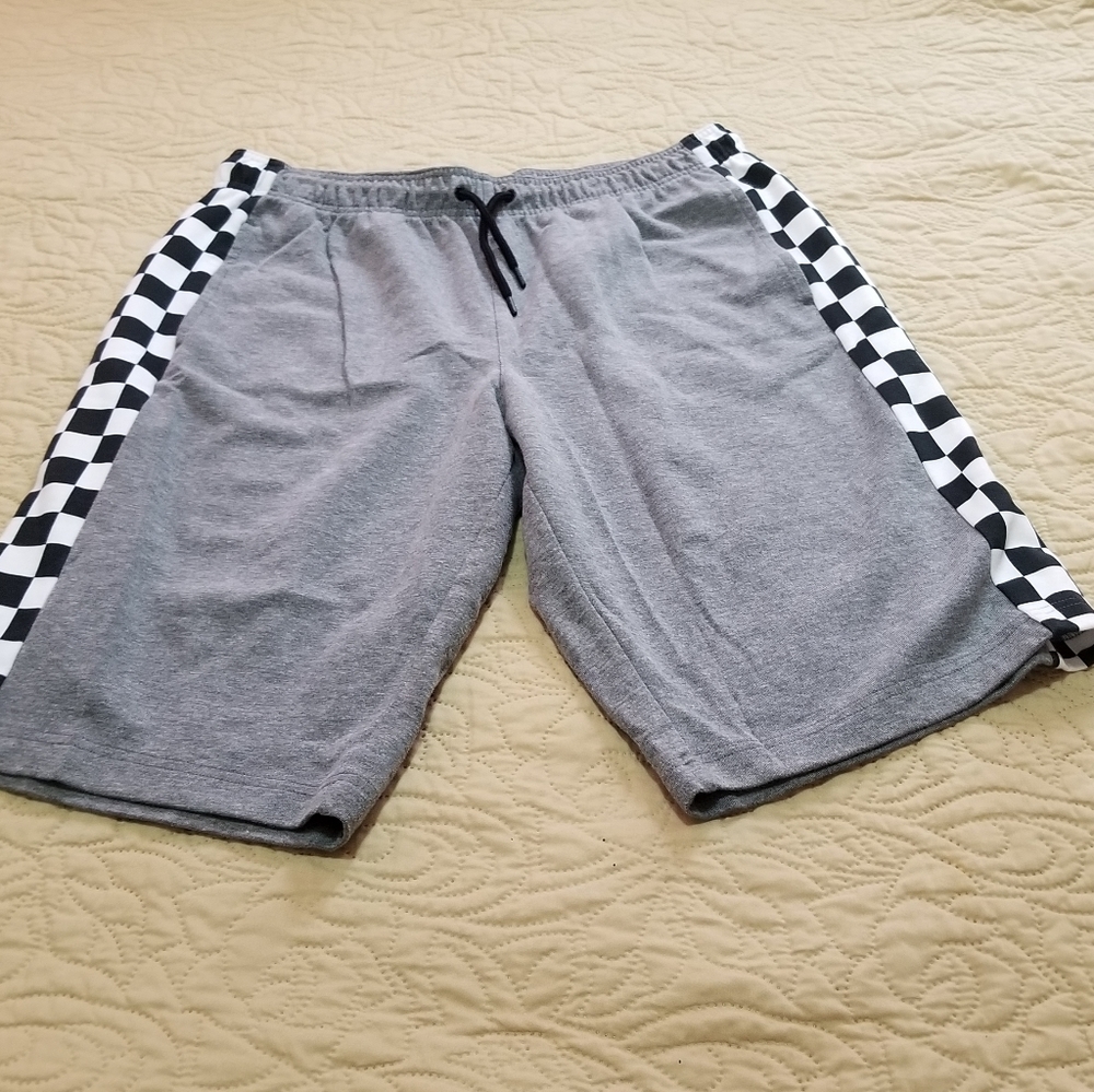 ideology fleece shorts mens